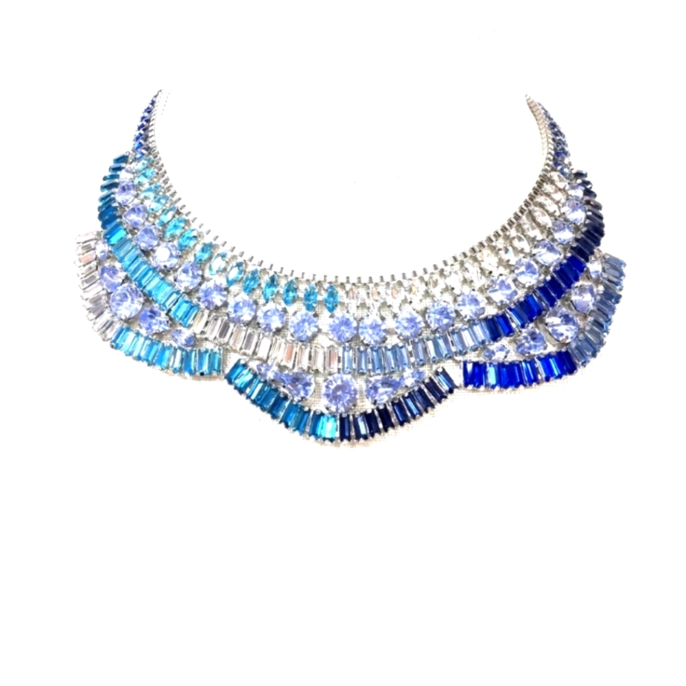 BANANA REPUBLIC SILVERTONE METAL TURQUOISE